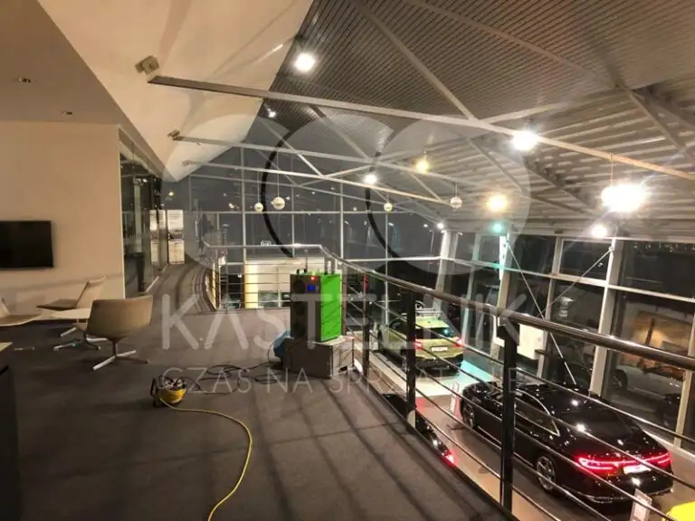 Ozonowanie pomieszczeń salonu autoryzowanego dealera VW.