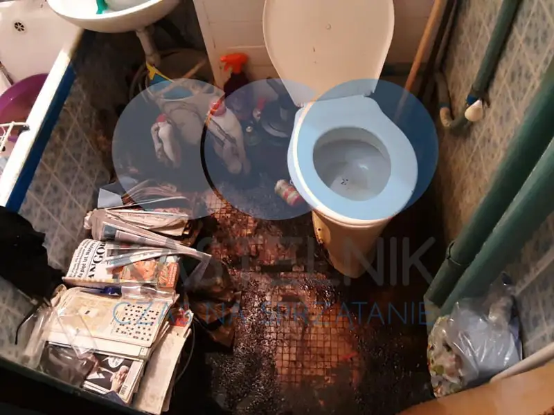 Sprzątanie brudnych toalet po zmarłych